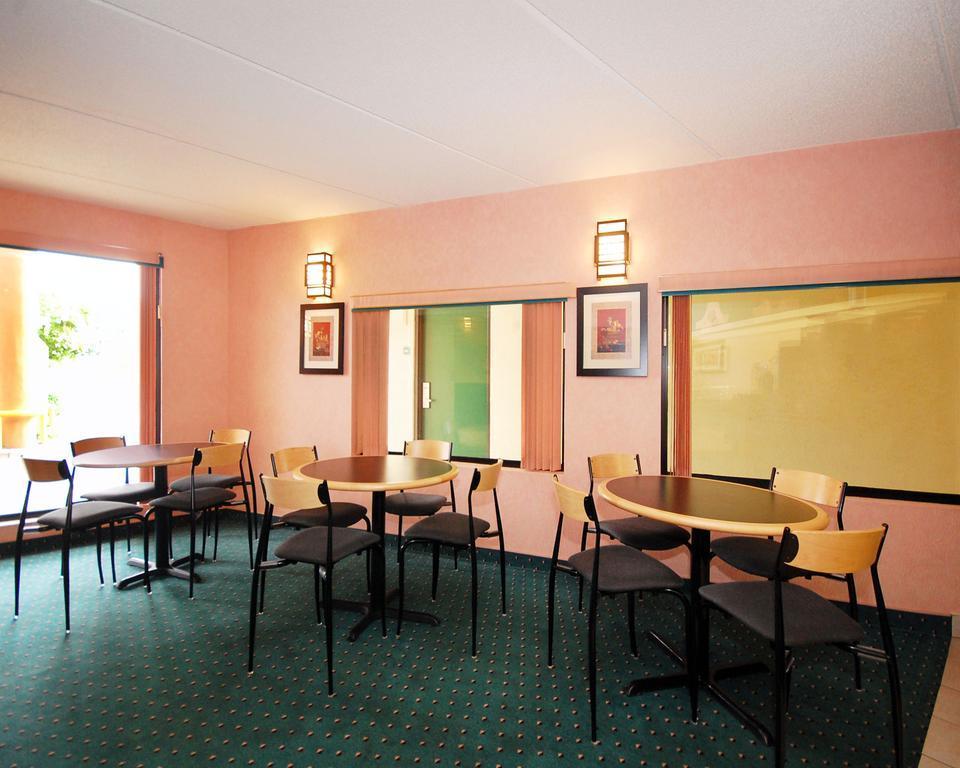 Quality Inn Selma - Smithfield Luaran gambar